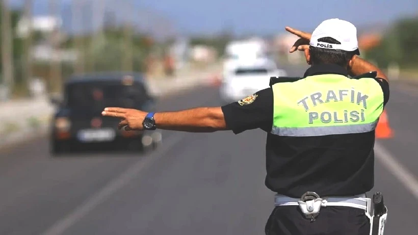 Eski Ehliyet Sahipleri Dikkat! Polis Bu Sürücülere Anında Ceza Uygulayacak - Resim: 3