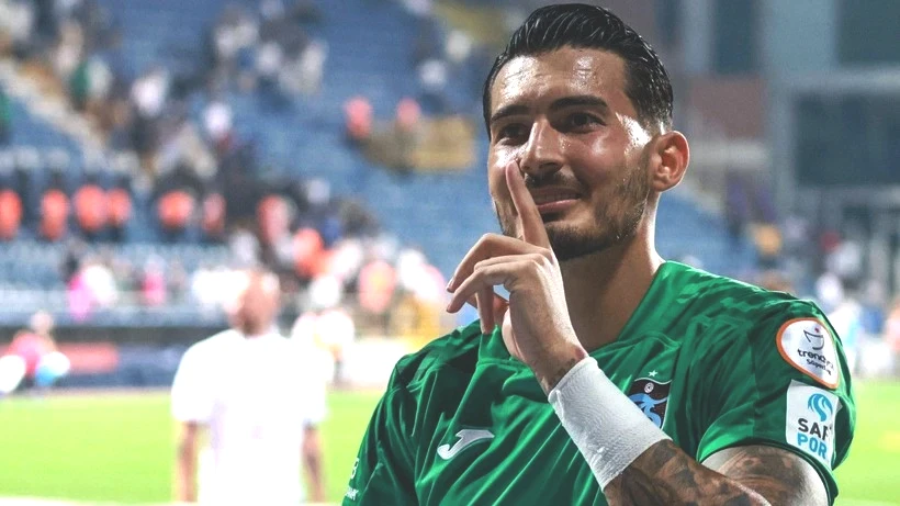 Sonunda El Sıkıştı! Süper Lig'i Birbirine Katan Uğurcan Çakır'ın Yeni Maaşı Dudak Uçuklattı - Resim: 4